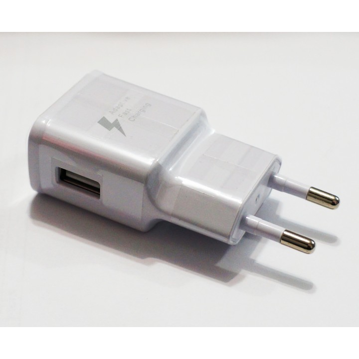 СЗУ S8  3.0 Quick Charger white 